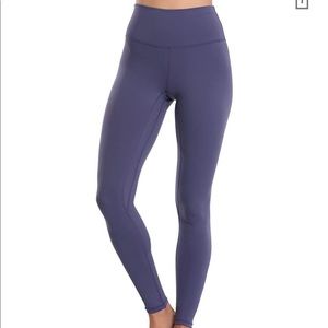 Colorfulkoala leggings size medium! Blue